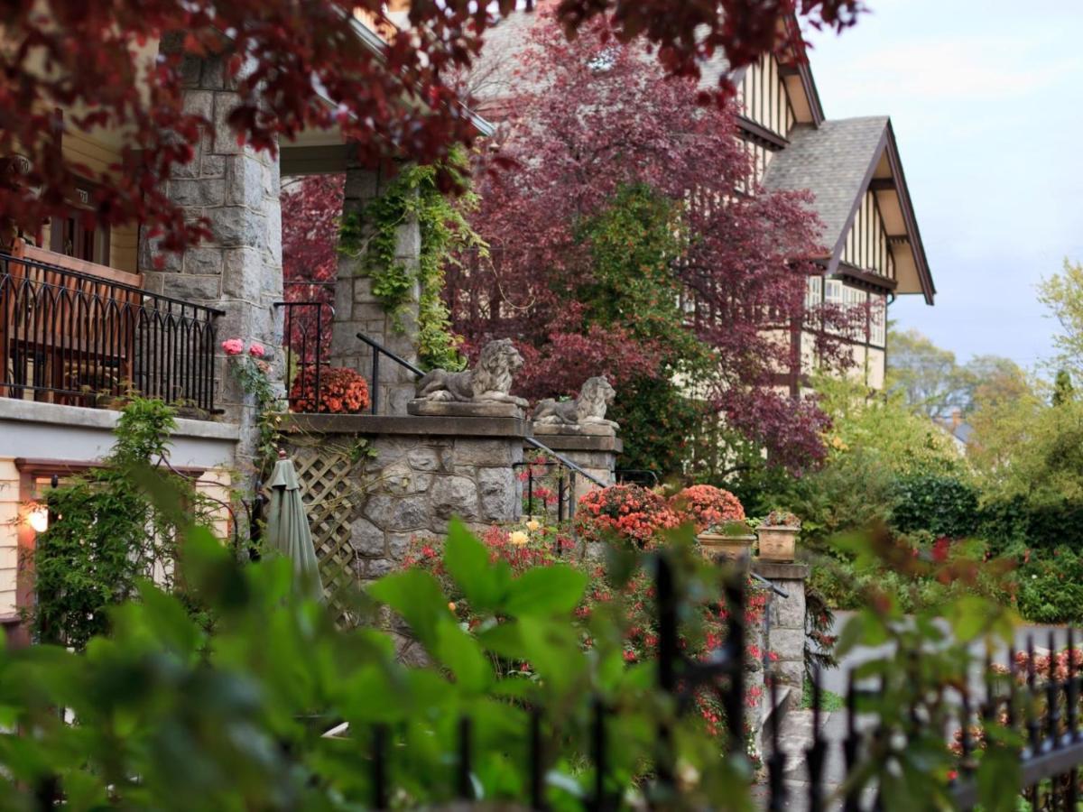 Bed & Breakfast Abbeymoore Manor 5*